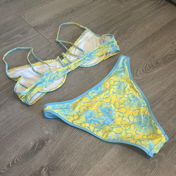 ‘LOVE IN THE AFTERNOON’ SET - Picture 8 of 10